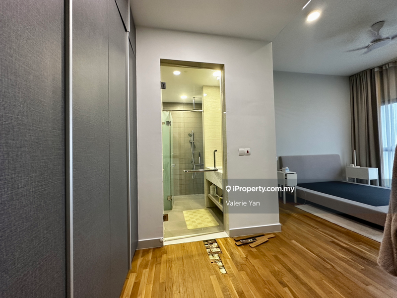 For Sale - Cyperus @ Tropicana Gardens