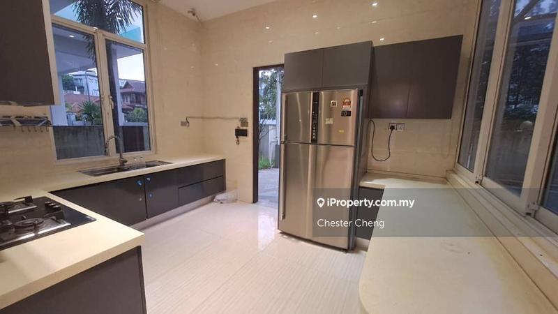 Bungalow House for Sale in Subang Heights, Subang Jaya by Chester Cheng - iProperty.com.my