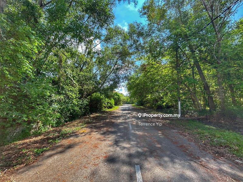 Bungalow Land for Sale in Bandar Country Homes, Rawang by Terrence Yip - iProperty.com.my