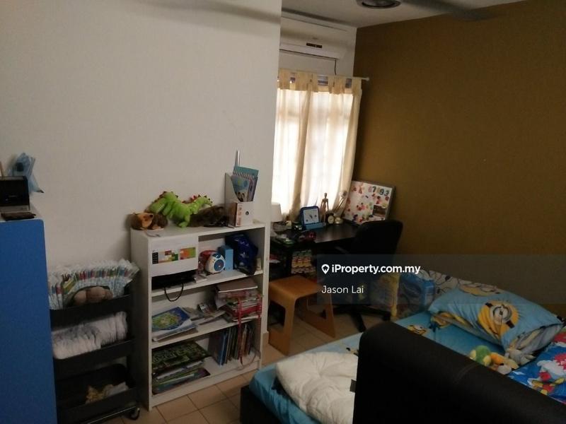 For Sale - Perdana Exclusive