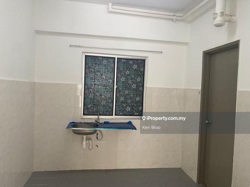 Kondominium untuk Dijual di Villaria oleh Ken Woo - iProperty.com.my