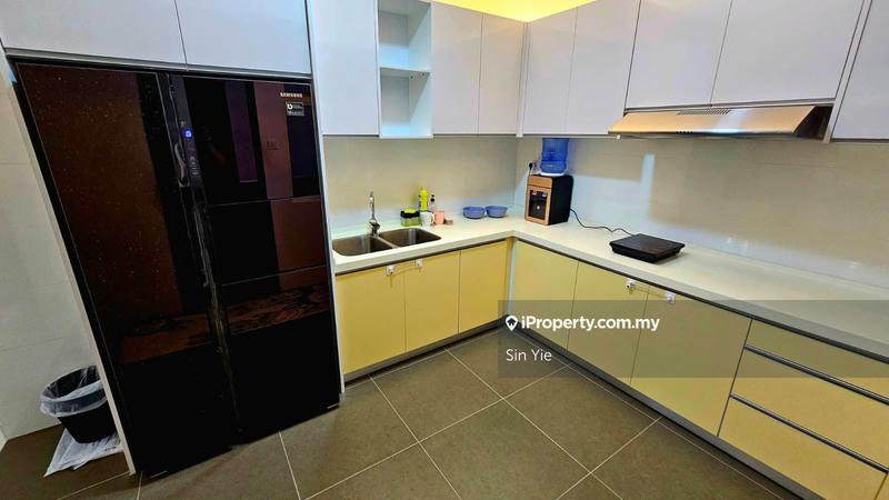 Residensi Servis untuk Disewa di Molek Pulai oleh Sin Yie - iProperty.com.my