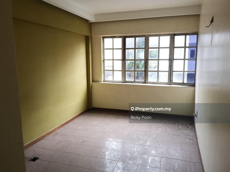 Shop / Office untuk Dijual di Jalan Pudu, KL City Centre oleh Ricky Poon - iProperty.com.my