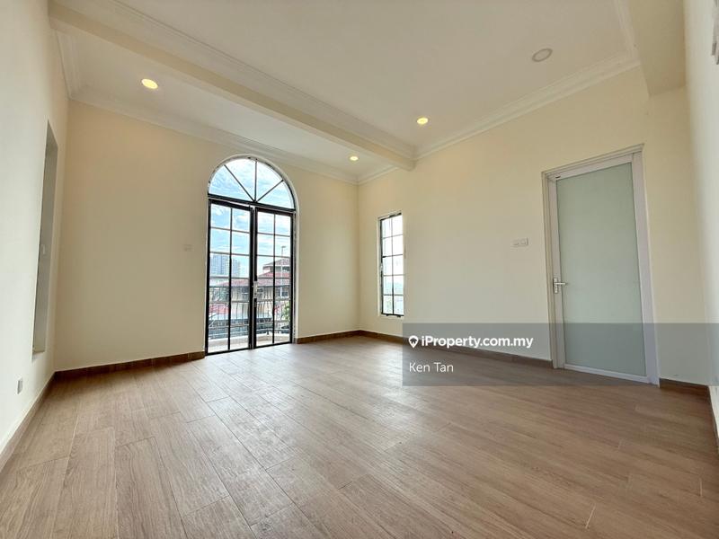 Bungalow House for Sale in Seksyen 6, Petaling Jaya by Ken Tan - iProperty.com.my