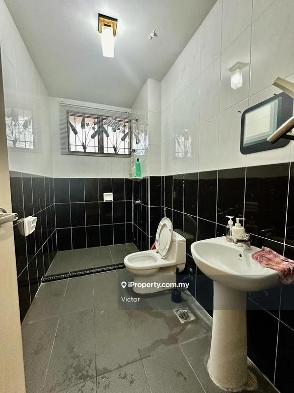 Bungalow House for Sale in Usj 2, Subang Jaya by Victor - iProperty.com.my