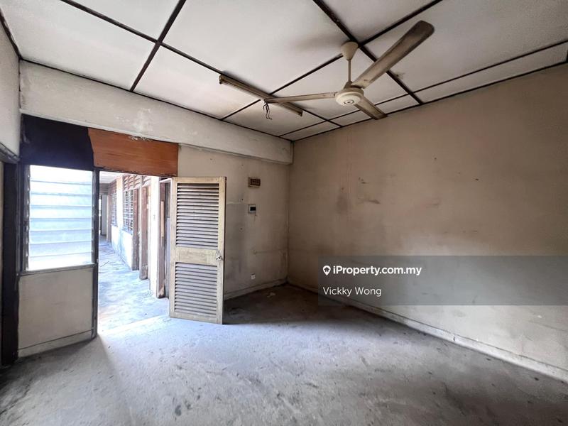 Shop / Office for Sale in Taman Maluri, Cheras by Vickky Wong - iProperty.com.my