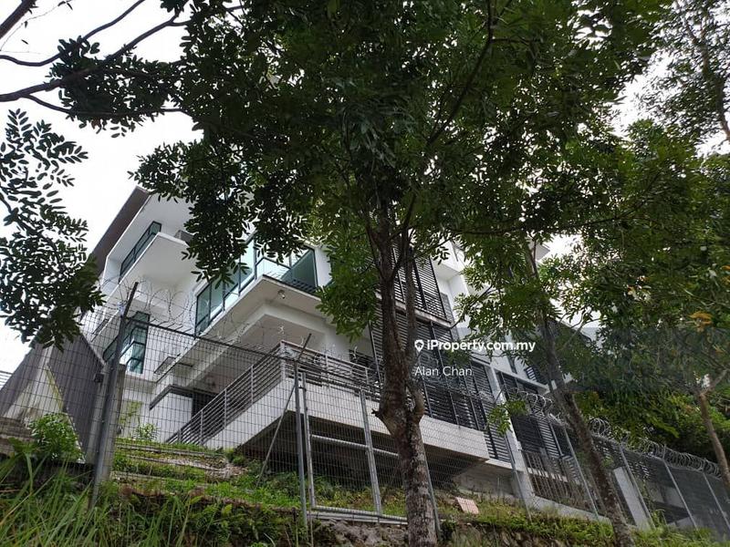 Rumah Berkembar untuk Dijual di 16 Sierra, Puchong oleh Alan Chan - iProperty.com.my