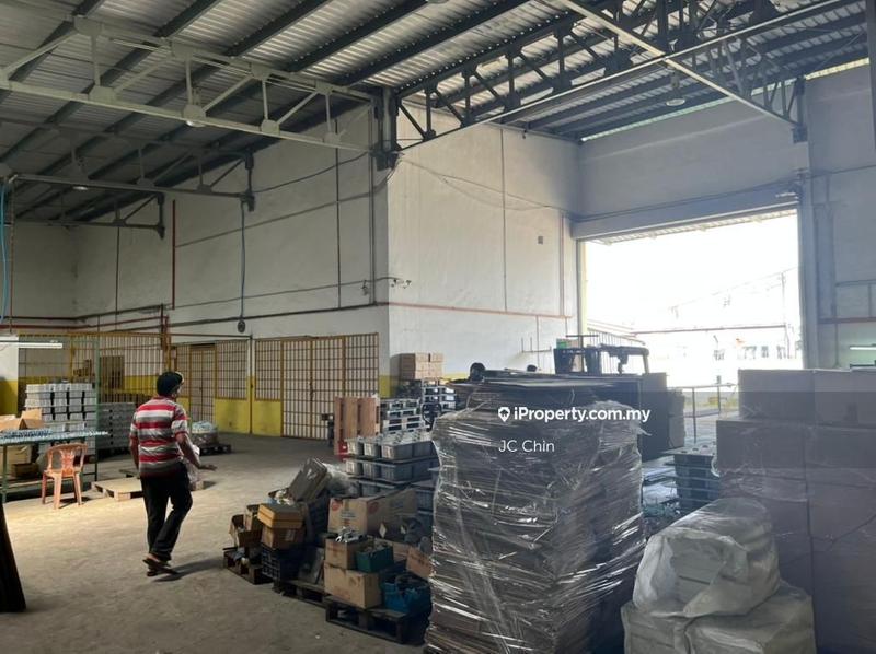 Kilang Berkembar untuk Dijual di Balakong, Selangor oleh Christine Chin - iProperty.com.my