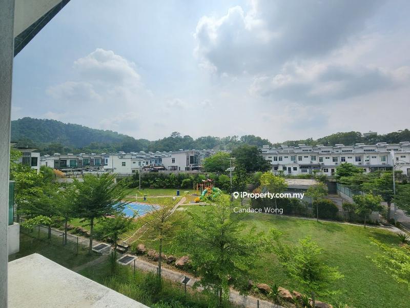 Rumah Berkembar untuk Dijual di Taman Villa Perdana, Kajang oleh Candace Wong - iProperty.com.my
