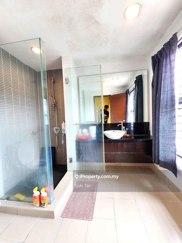 Rumah Teres 3-Tingkat untuk Dijual di Lake Fields, Sungai Besi oleh Suki Tan - iProperty.com.my
