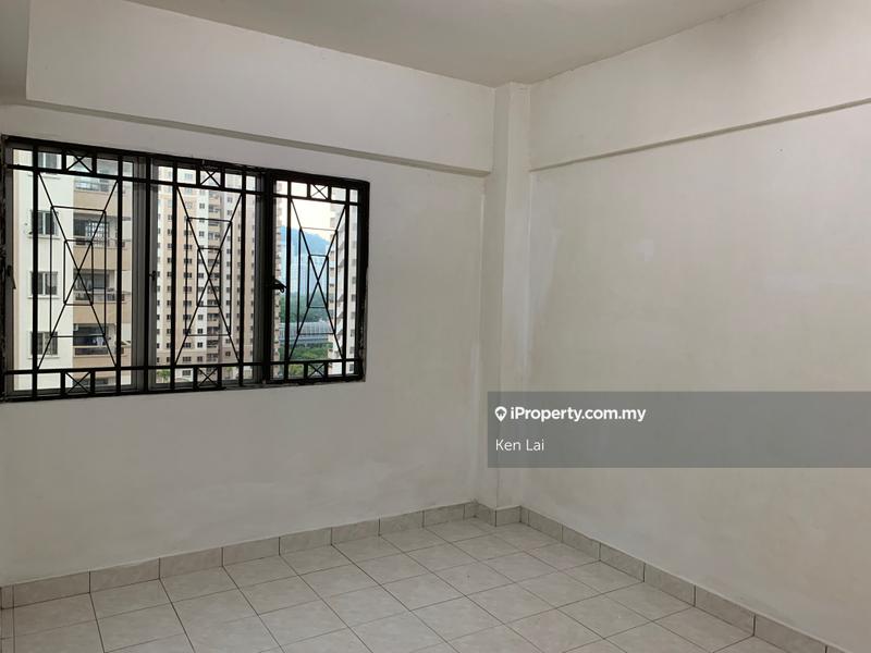 Condominium for Sale in Pantai Hillpark 2 by Ken Lai - iProperty.com.my