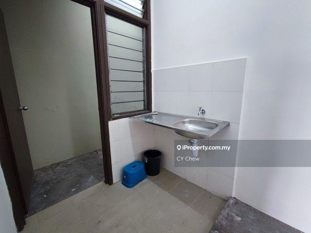 Flat for Sale in Taman Ehsan Jaya by CY Chew - iProperty.com.my
