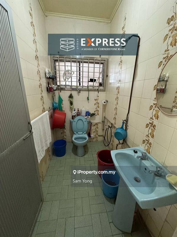 Semi-Detached House for Sale in Pujut, Miri by Sam Yong - iProperty.com.my