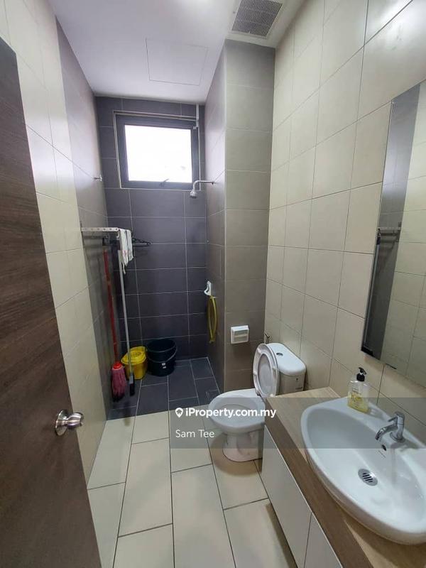 Shop / Office untuk Disewa di Kota Kemuning, Shah Alam oleh Sam Tee - iProperty.com.my