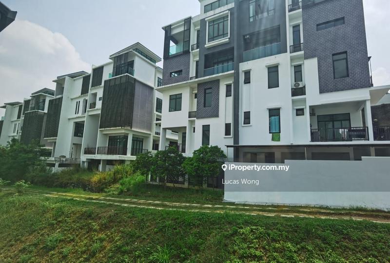 Semi-Detached House for Sale in Putra Heights, Subang Jaya by Lucas Wong - iProperty.com.my