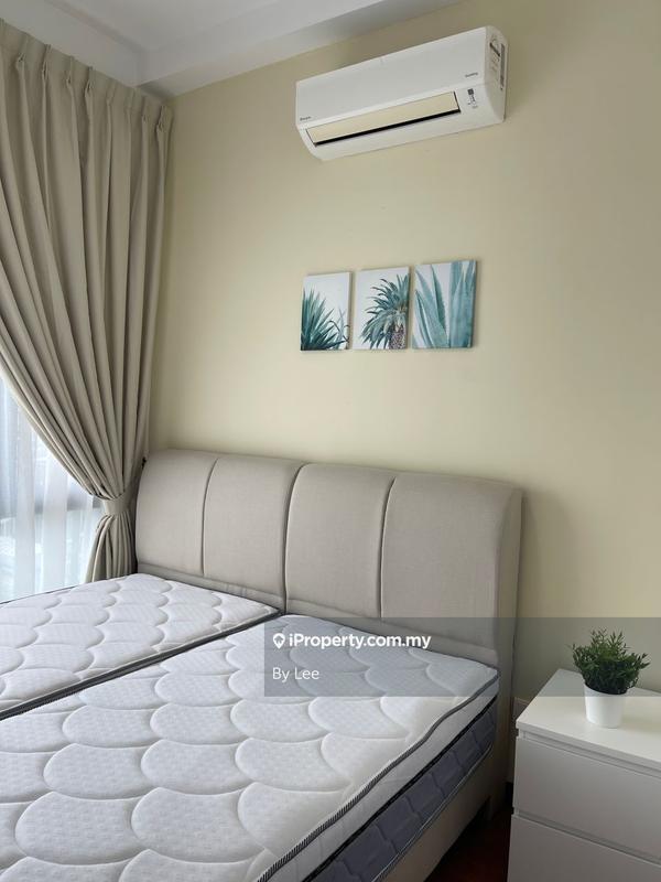 Residensi Servis untuk Dijual di Molek Regency oleh By Lee - iProperty.com.my