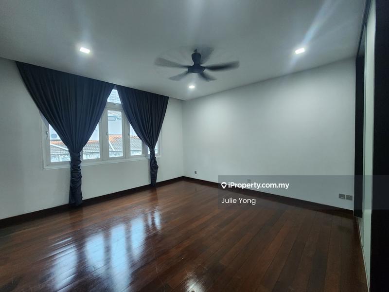 Semi-Detached House for Sale in Laman Damaisari @ Mont Kiara, Kuala Lumpur by Julie Yong - iProperty.com.my