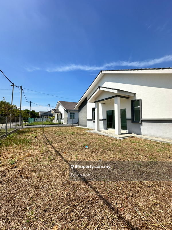 1-storey Terraced House for Rent in Taman Angkasa Nuri, Durian Tunggal by Edwin Koh - iProperty.com.my