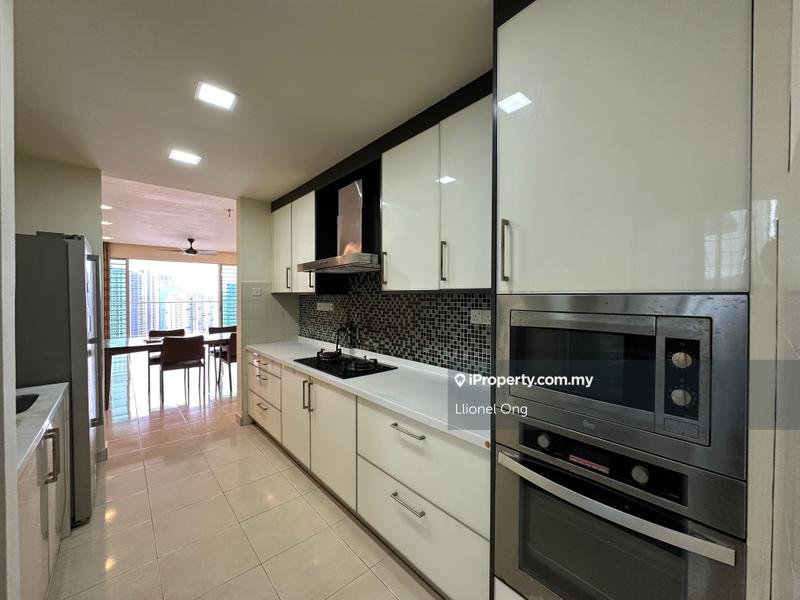 For Sale - Riana Green East