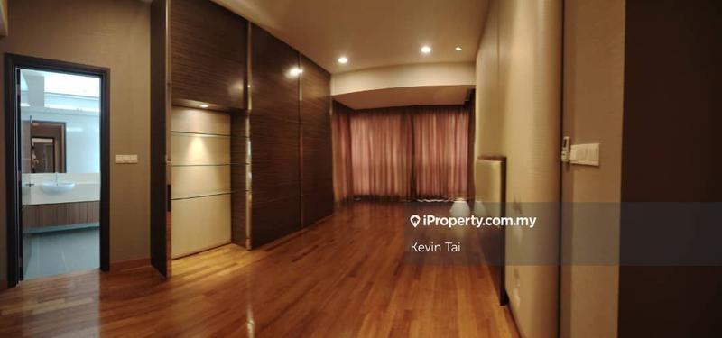 For Sale - 9 Bukit Utama Condominium