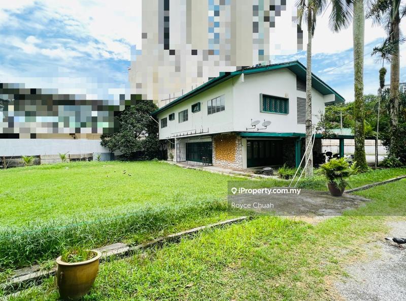 For Rent - Commercial Bungalow