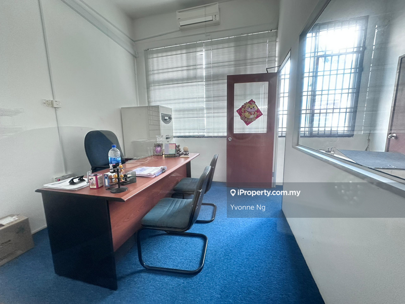 Shop-Office for Sale in Mutiara Mas 3 Storey Shophouse, Skudai by Yvonne Ng - iProperty.com.my