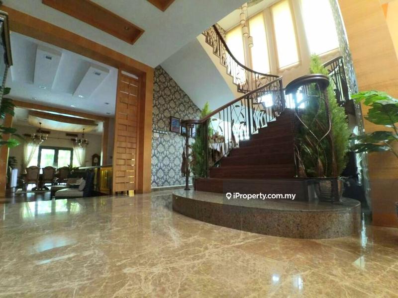 Bungalow House untuk Dijual di Perdana Lakeview East Cyberjaya, Cyberjaya oleh Azik Khalid - iProperty.com.my
