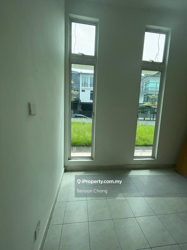 Bungalow House untuk Dijual di Straits View, Johor Bahru oleh Benson Chong - iProperty.com.my