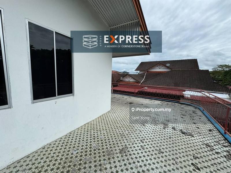Semi-Detached House for Sale in Pujut, Miri by Sam Yong - iProperty.com.my