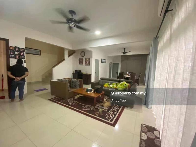 Rumah Teres untuk Dijual di Kota Emerald, Rawang oleh Andy Yap - iProperty.com.my