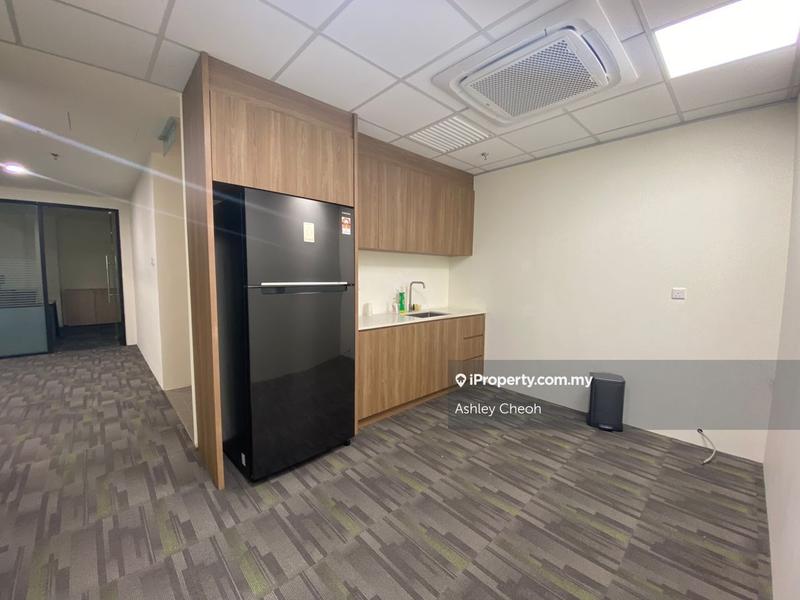 For Sale - Facing Main Road & LRT, Glenmarie, Temasya Glenmarie, Temasya Niaga, Glenmarie, Glenmarie