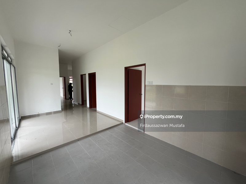 Rumah Berangkai 1 Tingkat untuk Dijual di Taman Satria, Telok Panglima Garang oleh Firdaussazwan Mustafa - iProperty.com.my