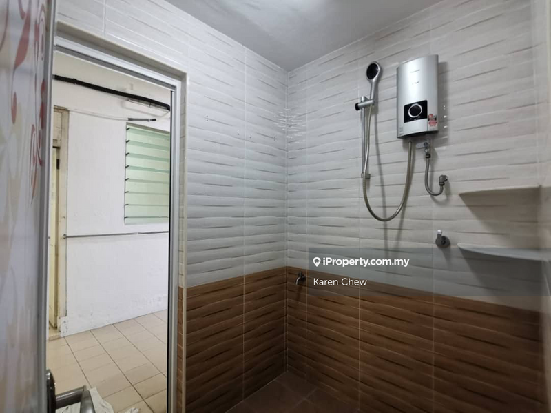 Rumah Berangkai 1 Tingkat untuk Dijual di Fettes Park, Tanjung Tokong oleh Karen Chew - iProperty.com.my