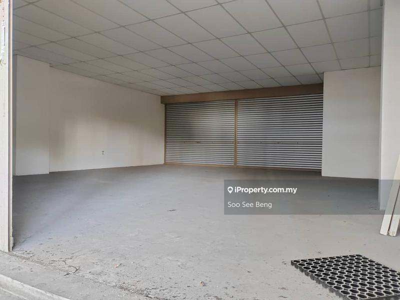 Pejabat-Runcit untuk Dijual di Flora Damansara commercial lot, Damansara Perdana oleh Soo See Beng - iProperty.com.my
