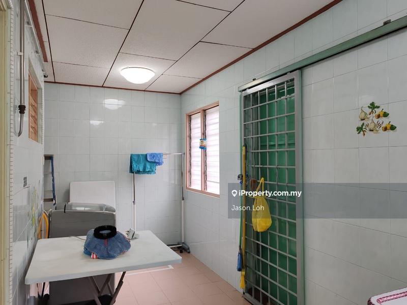 2.5-storey Terraced House for Sale in Taman Pinggir Rapat Perdana, Ipoh by Jason Loh - iProperty.com.my