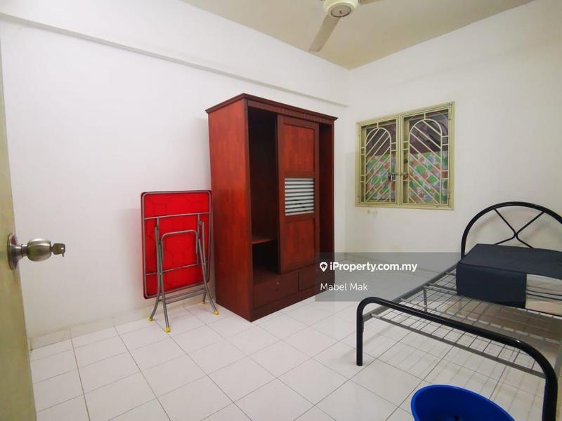 Condominium for Sale in Meadow Park 2 by Mabel Mak - iProperty.com.my
