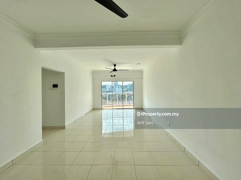 For Sale - Villa Makmur