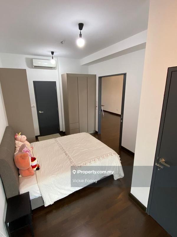 For Sale - V Residence Suites @ Sunway Velocity