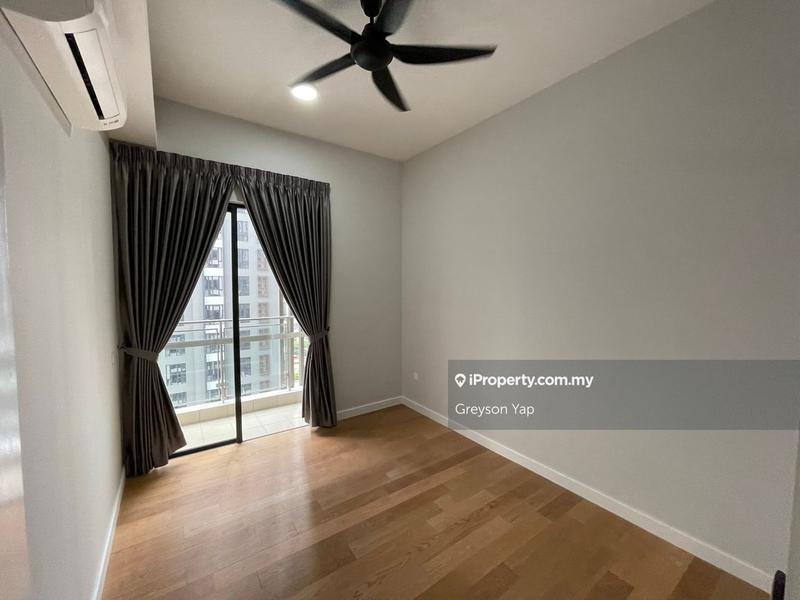 For Sale - The Sentral Suites