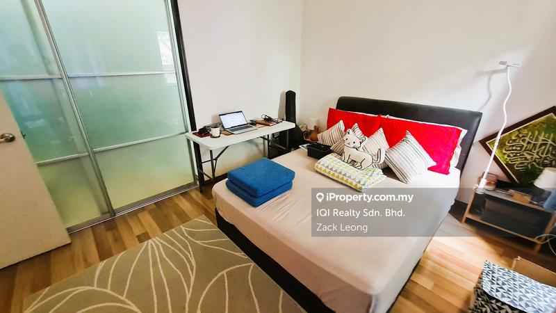 Townhouse for Sale in Taman Bukit Serdang, Seri Kembangan by Zack Leong - iProperty.com.my