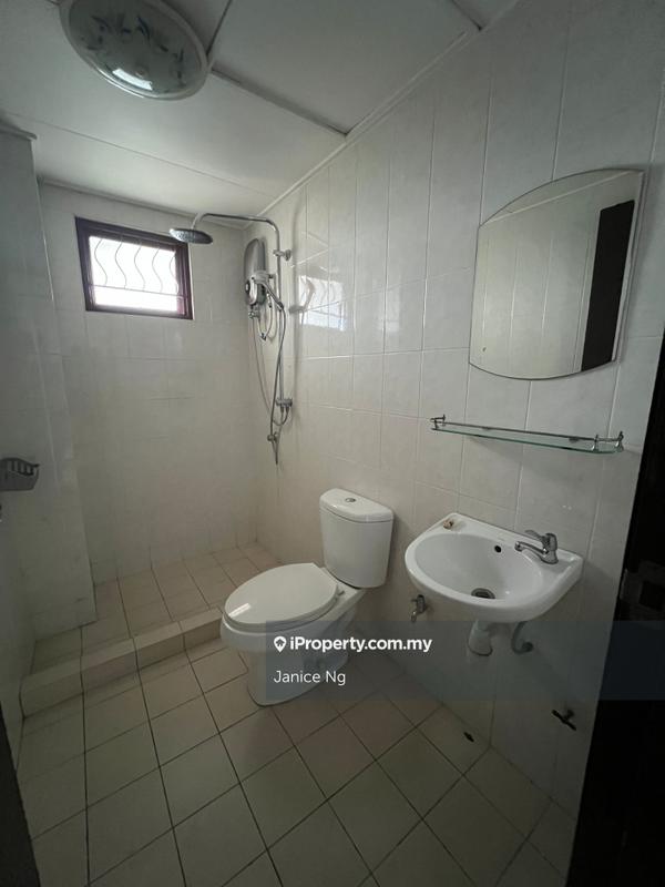 Condominium for Sale in Villamas by Janice Ng - iProperty.com.my