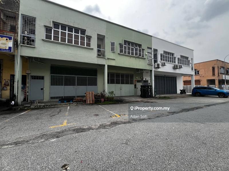 Kilang Teres untuk Dijual di Bandar Pinggiran Subang, Shah Alam oleh Adan Soh - iProperty.com.my