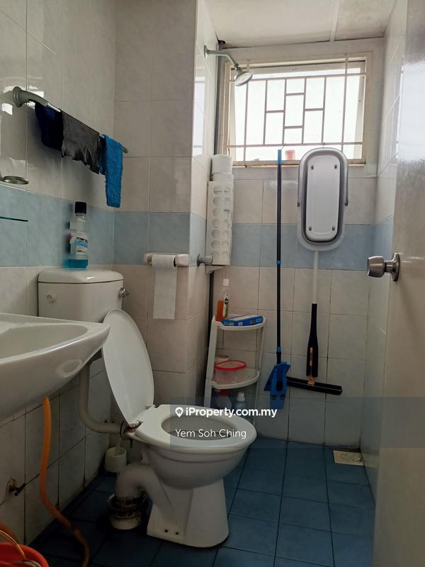 Apartment for Sale in Crystal Tower (Pangsapuri Kristal) by Yem Soh Ching - iProperty.com.my