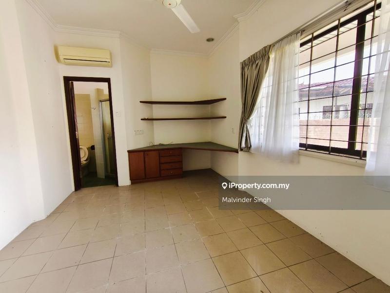 Banglo untuk Dijual di Taman Tar, Ampang oleh Mel Walia - iProperty.com.my
