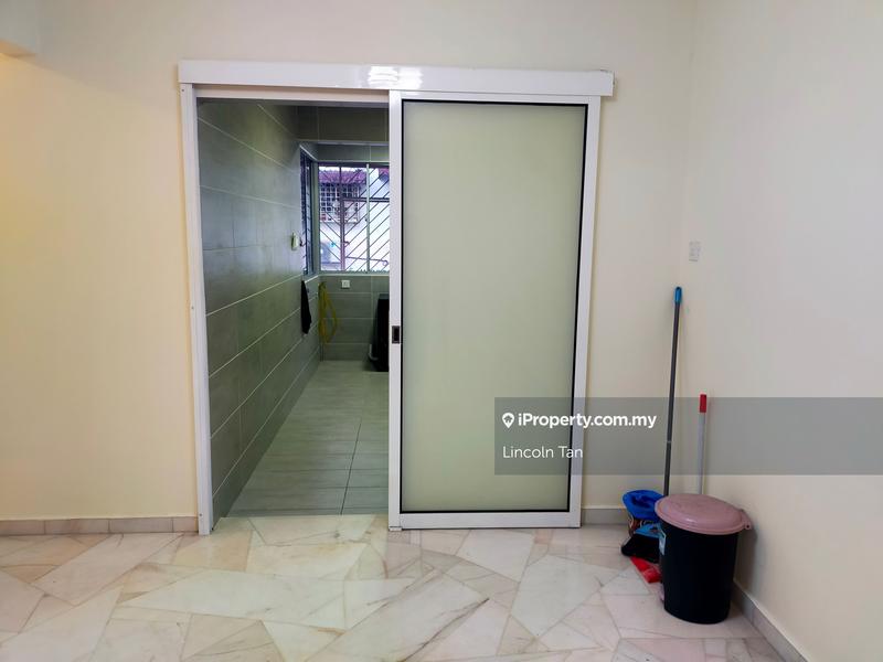 Rumah Pangsa untuk Disewa di Happy Garden Flat oleh Lincoln Tan - iProperty.com.my