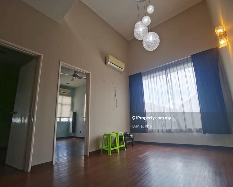 Rumah Berangkai 2 Tingkat untuk Dijual di Kemuning Utama, Shah Alam oleh Daniel Kho - iProperty.com.my