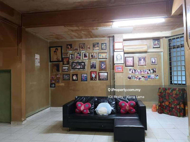 2-storey Terraced House for Sale in Puteri Wangsa, Ulu Tiram by Kkay Lee - iProperty.com.my