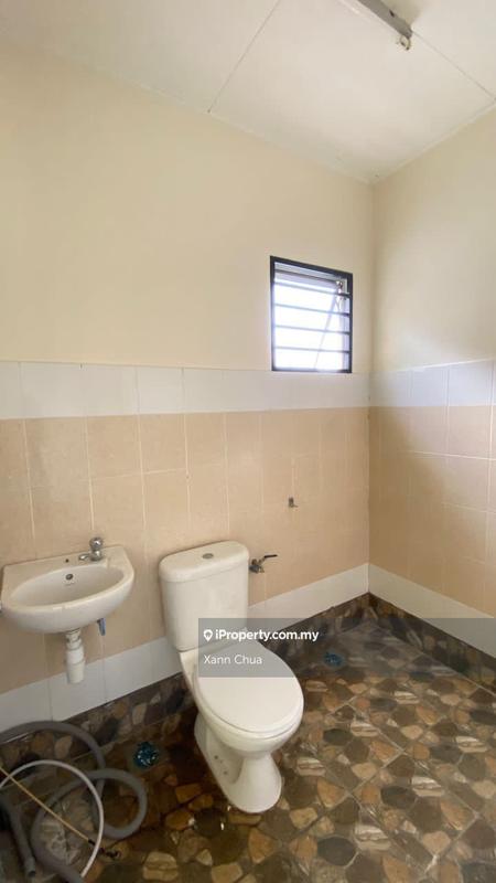 Rumah Berangkai 2.5 Tingkat untuk Dijual di Eminence, Equine, Bdr Putra Permai, Seri Kembangan oleh Xann Chua - iProperty.com.my