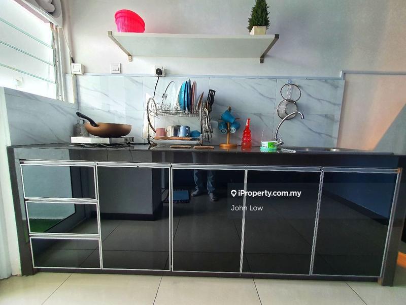 Residensi Servis untuk Dijual di D'carlton (Residensi Seri Mega) oleh John Low - iProperty.com.my