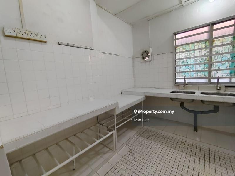 2-storey Terraced House for Sale in Taman Sea, Petaling Jaya by Ivan Lee - iProperty.com.my